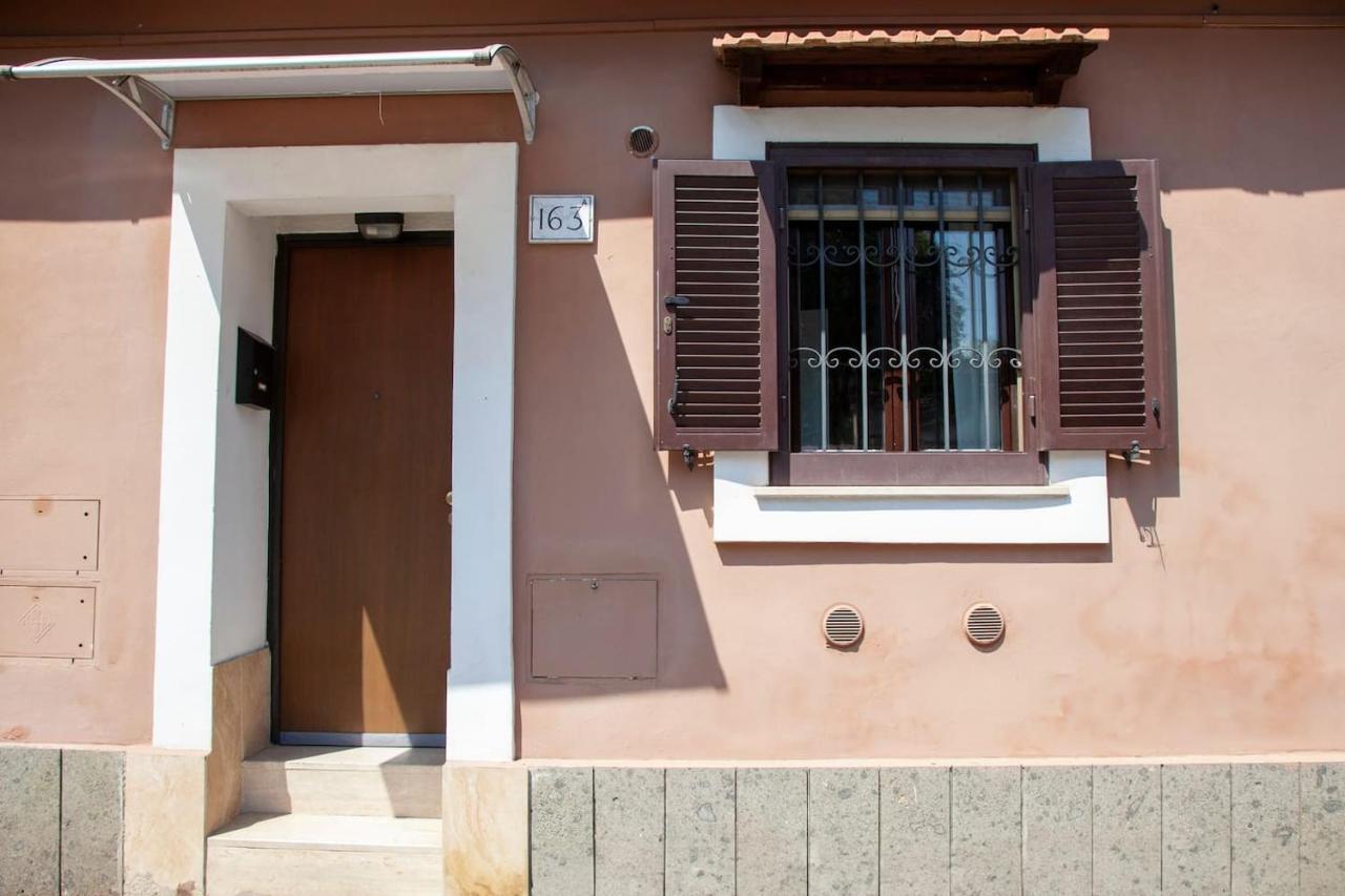 Casa Q163A Tuscolana Next To Metro Apartment โรม ภายนอก รูปภาพ