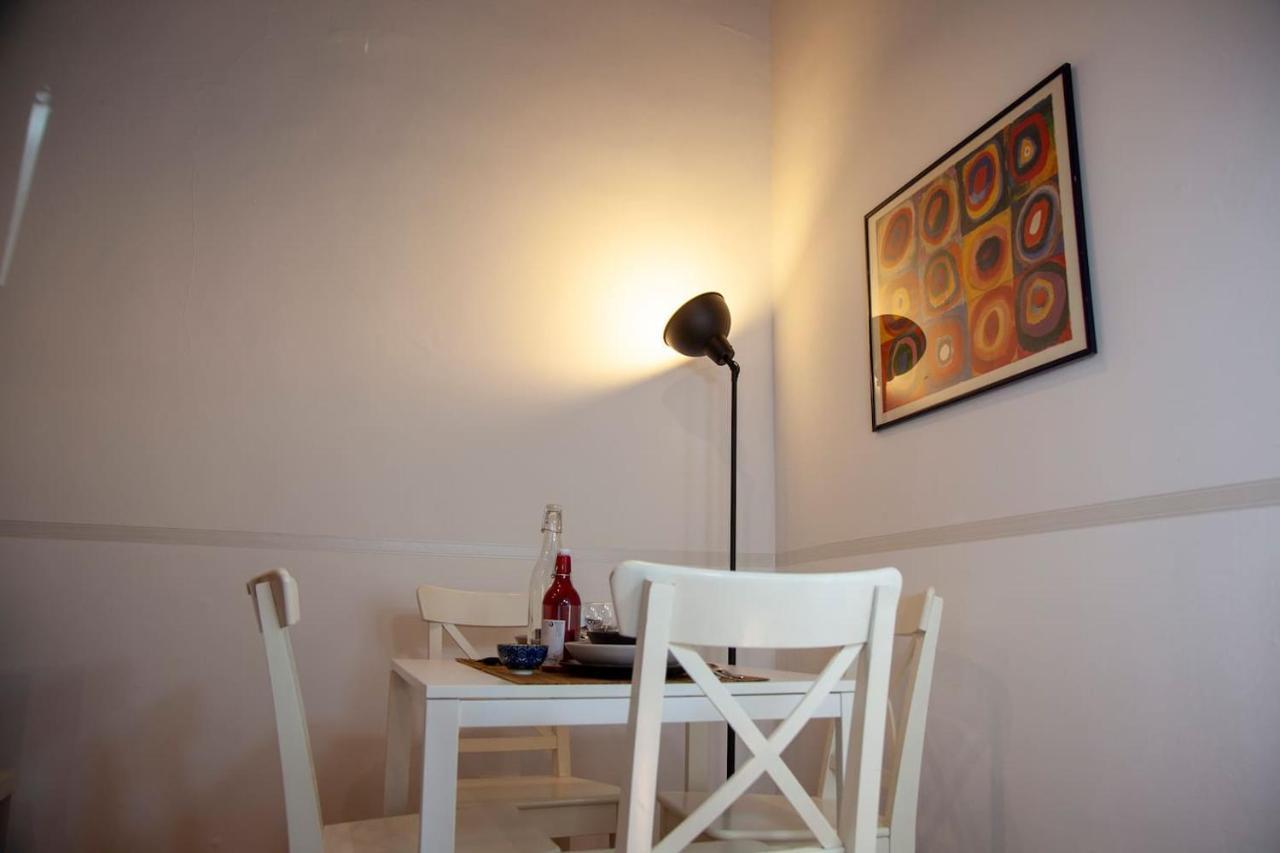 Casa Q163A Tuscolana Next To Metro Apartment โรม ภายนอก รูปภาพ